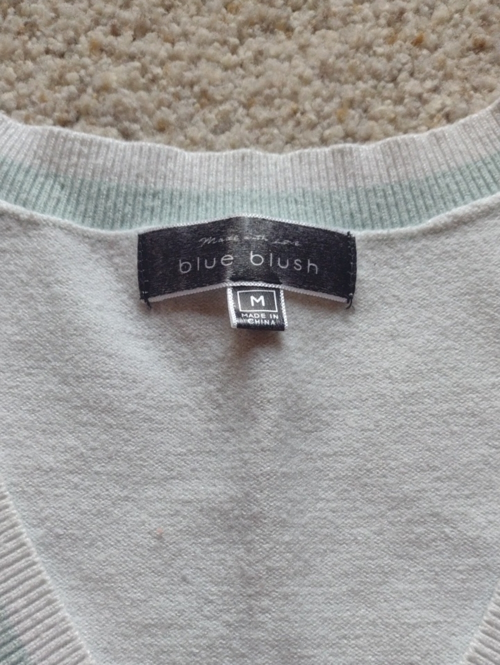 Blue Blush Cream Knit V-Neck Crop Tank with Mint Trim - Picture 2 of 4